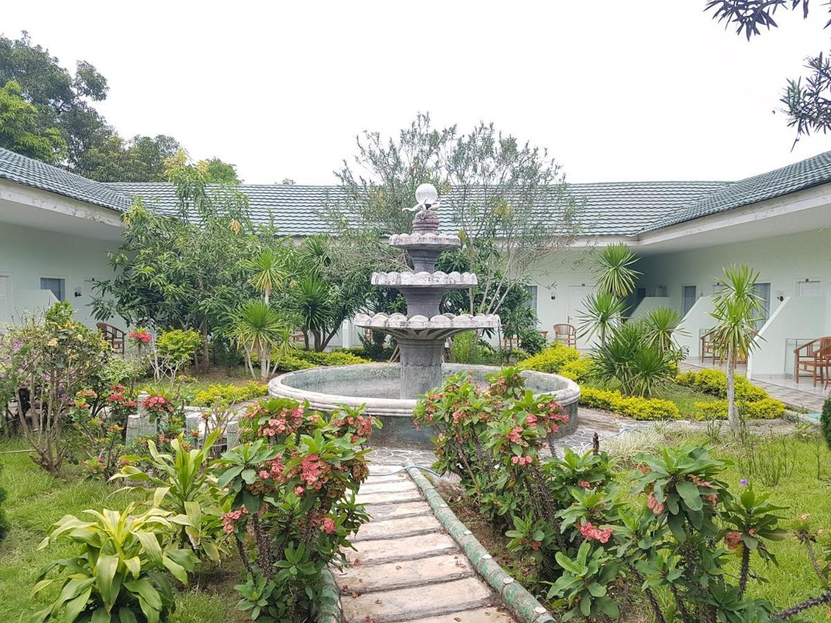 Komodo Boutique Hotel Labuan Bajo Buitenkant foto